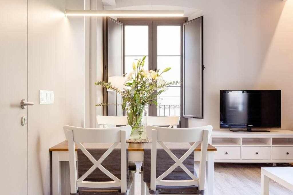 Sleep & Stay Home With Balcony Bonaventura 3 Girona Exterior photo